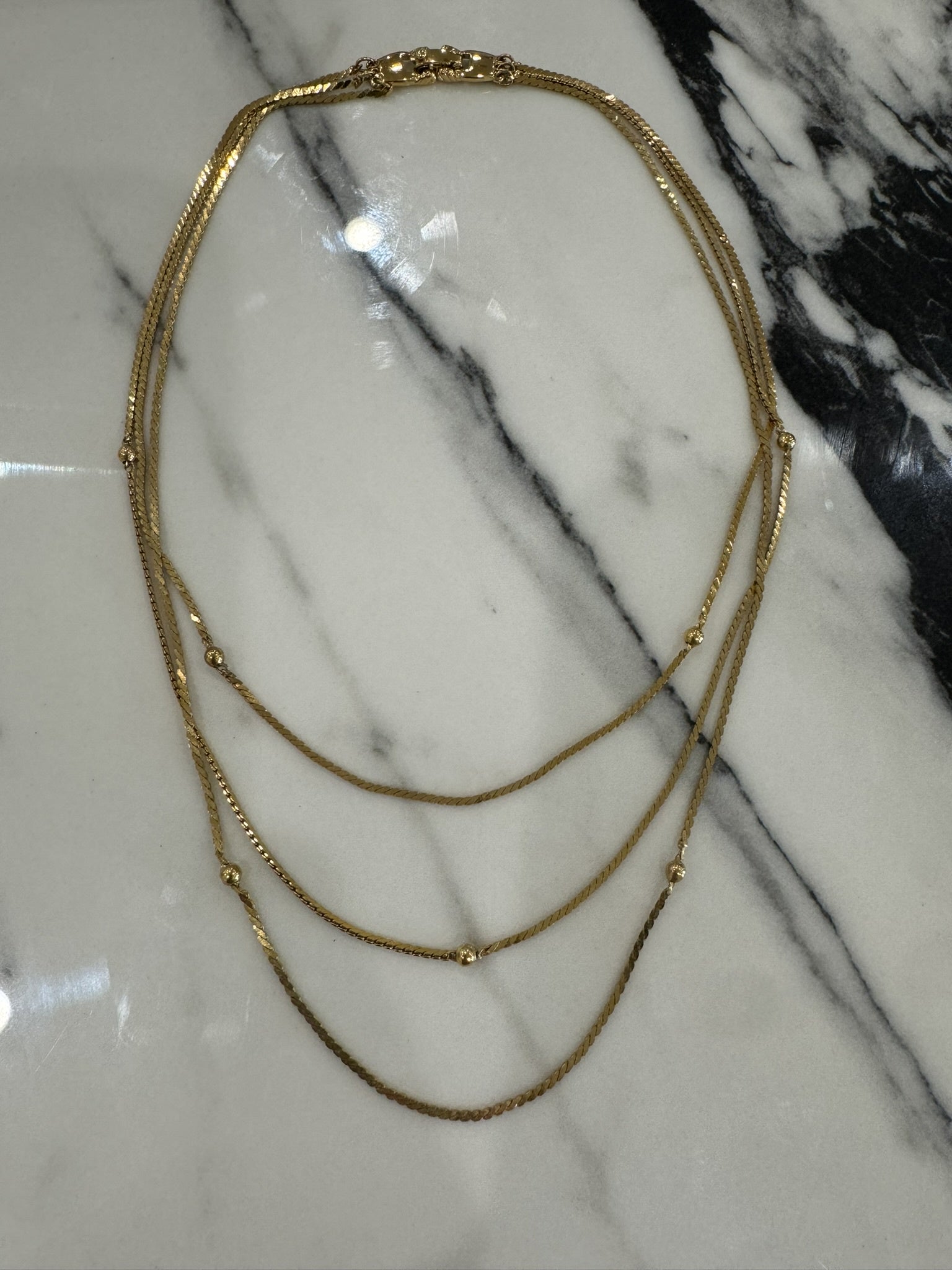 VINTAGE TRIPLE STRAND NECKLACE