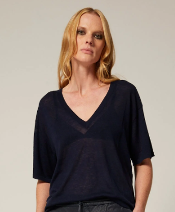 TISSUE V-NECK WOOL TEE