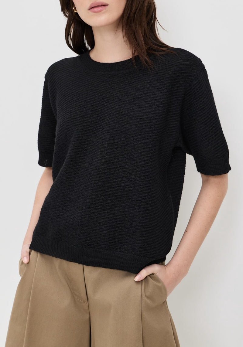 CALIBRA KNIT TOP
