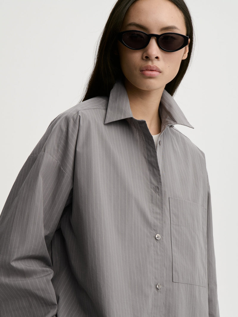 DERRIS GREY STRIPE